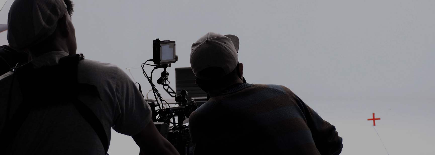 h4-slider-image-2 a
